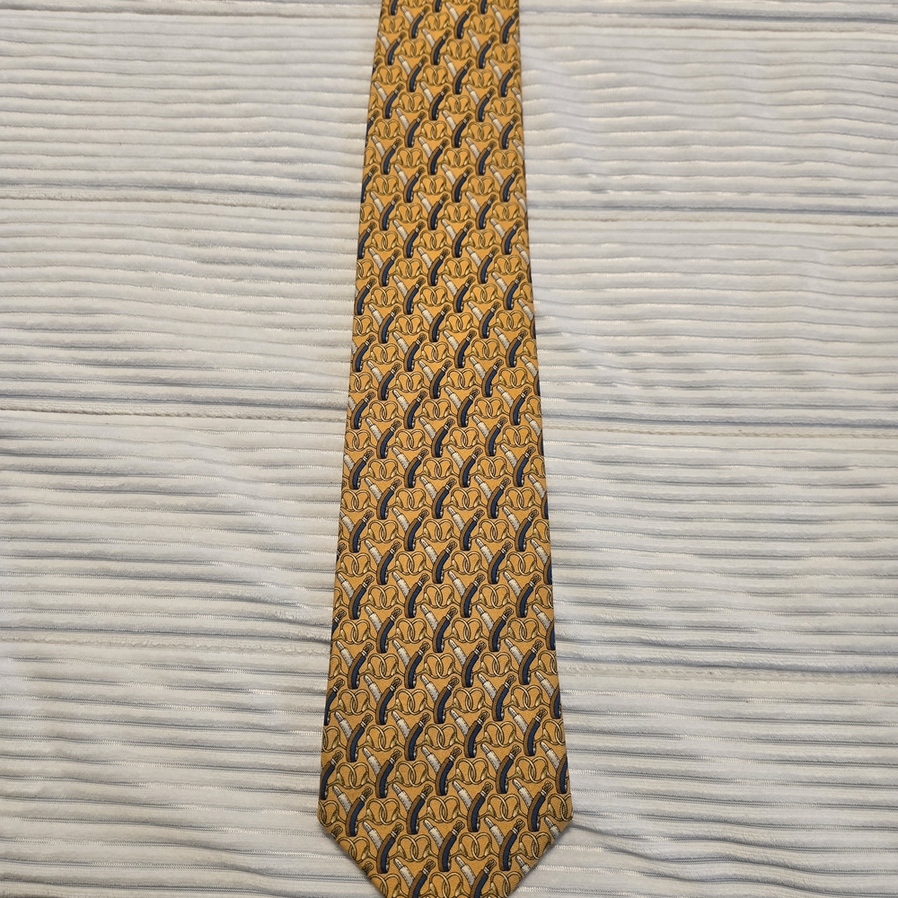 Brooks Brothers Gold and Black Patterned Tie